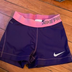women’s nike pros
